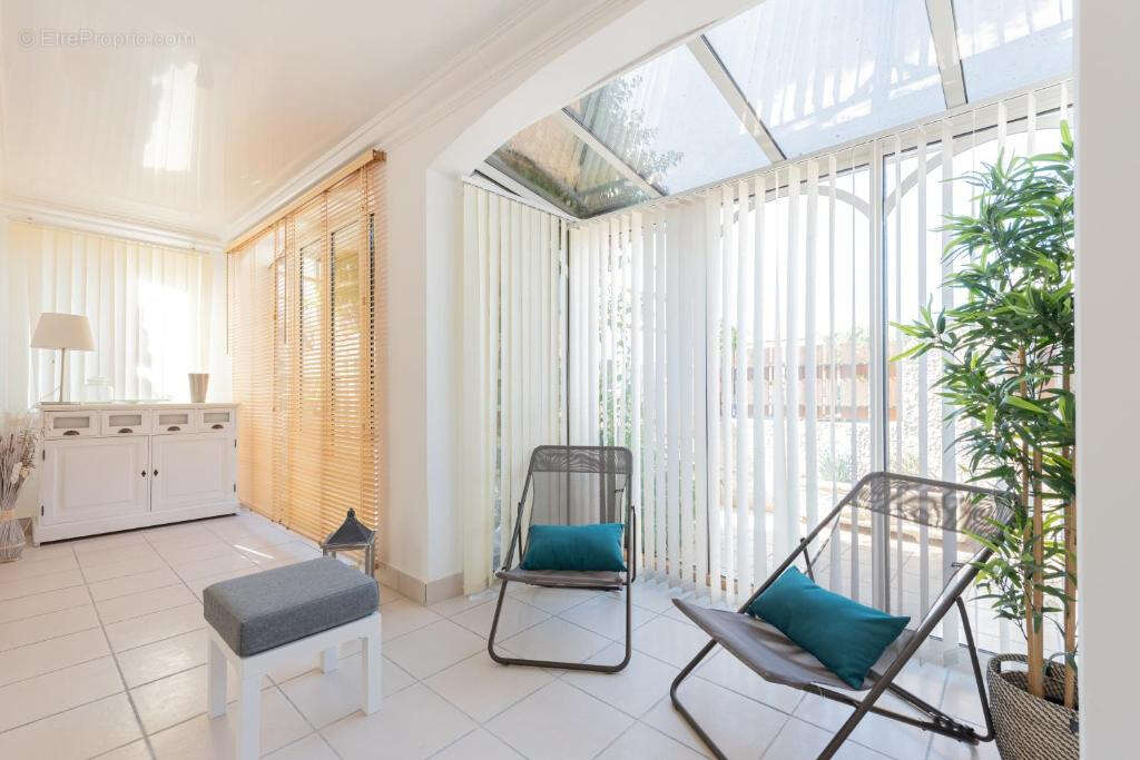 Maison à SIX-FOURS-LES-PLAGES