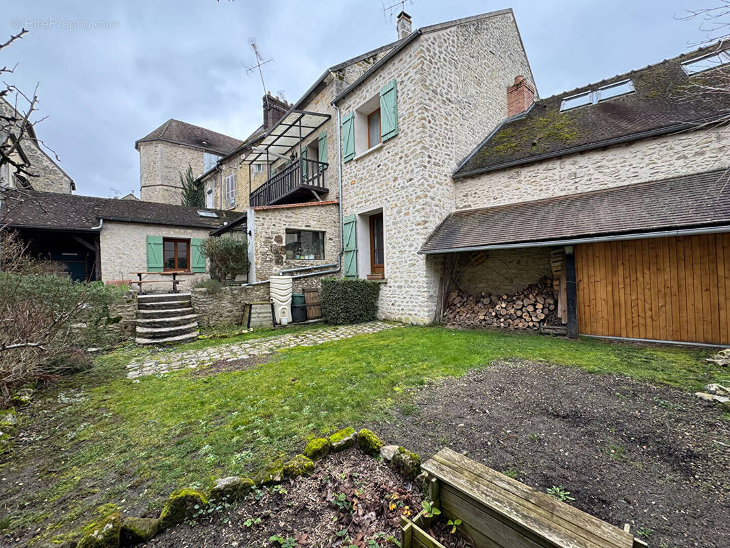 Maison à MAGNY-EN-VEXIN