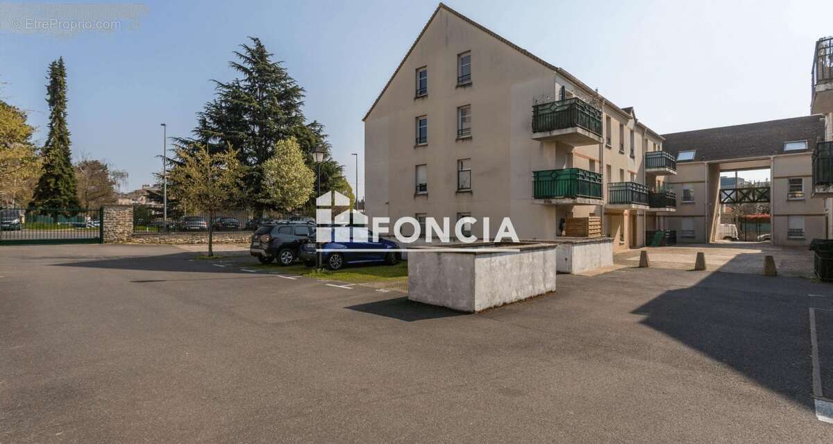 Appartement à MORANGIS