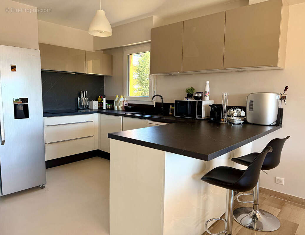 Appartement à VILLENEUVE-LOUBET