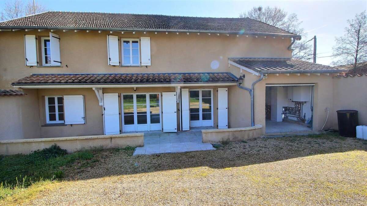 Maison à CHAINTRE