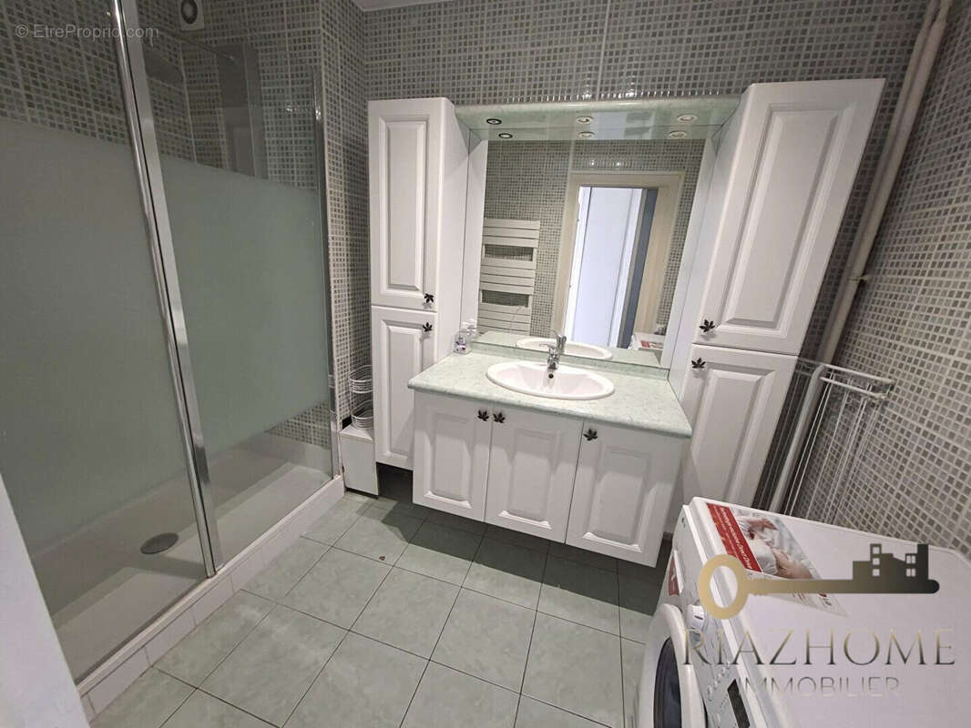 Appartement à LE BOURGET