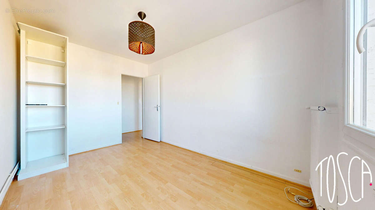 Appartement à THIAIS