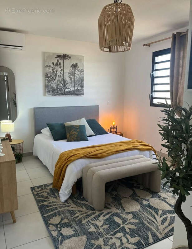 Appartement à LE MOULE