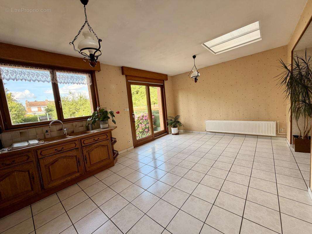 Maison 96 m² à Lambersart  - photo 5