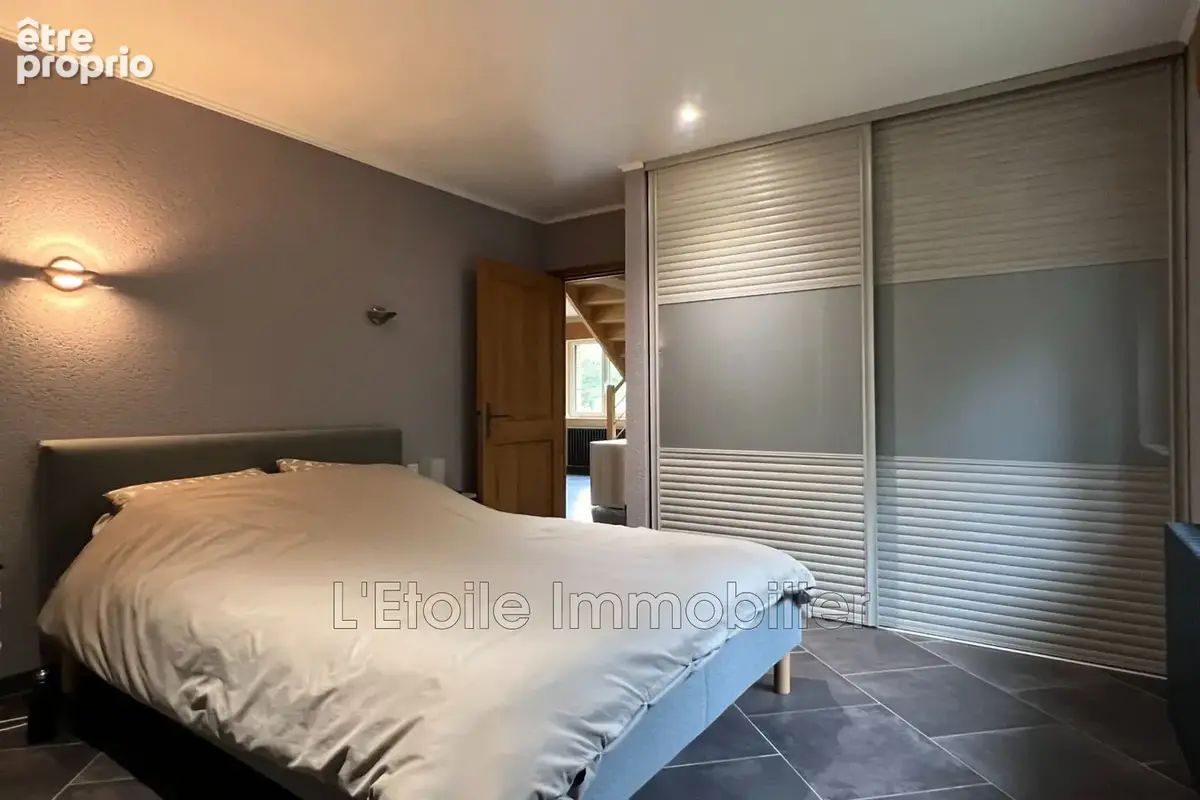 Maison 5 pièces 149 m² à vendre à La Poterie-Au-Perche (61190) - photo 5