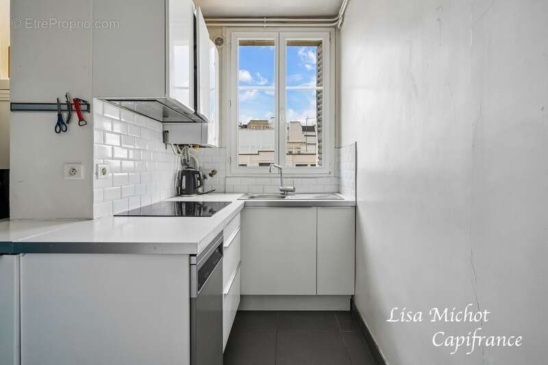 Appartement à NEUILLY-SUR-SEINE