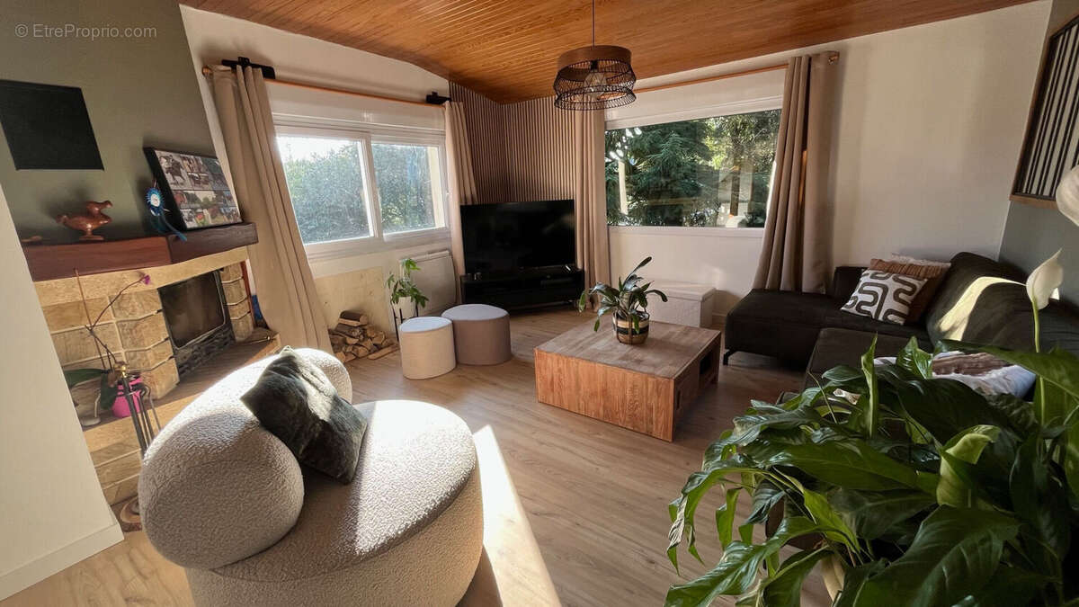 Maison à ERGUE-GABERIC