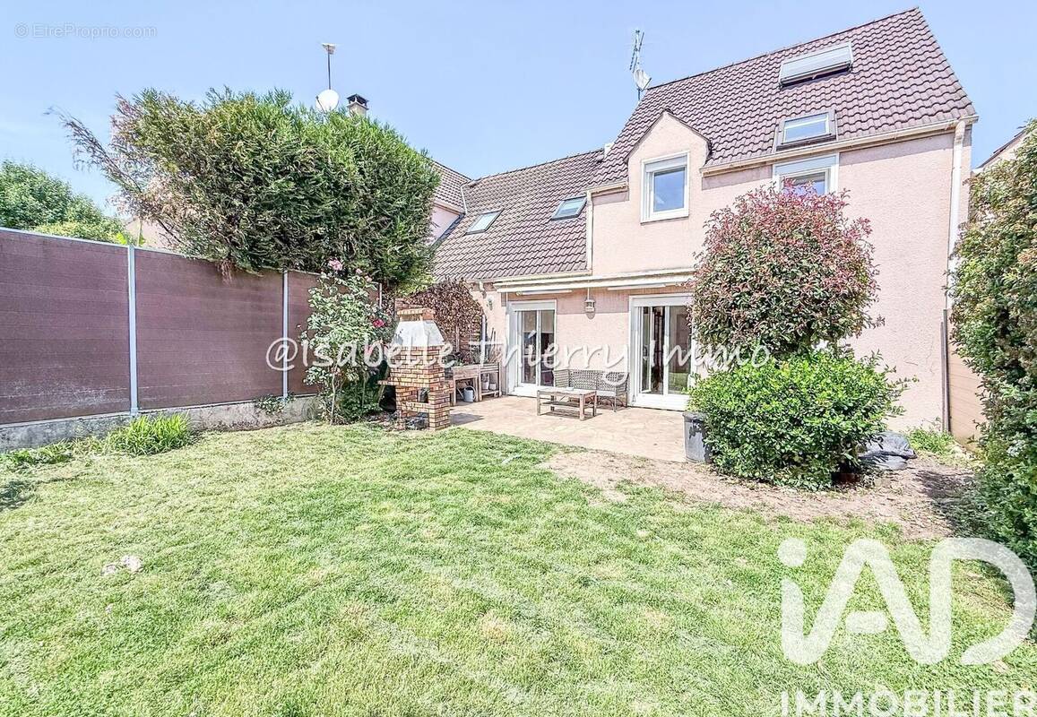 Photo 1 - Maison à LEUVILLE-SUR-ORGE
