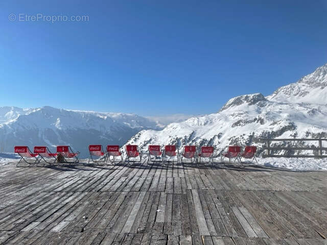 Commerce à HUEZ