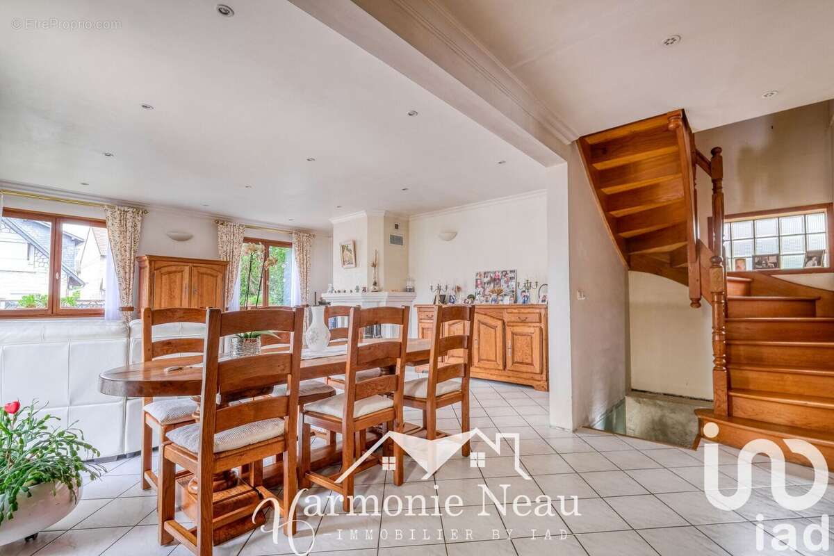 Photo 6 - Maison à VILLEPINTE