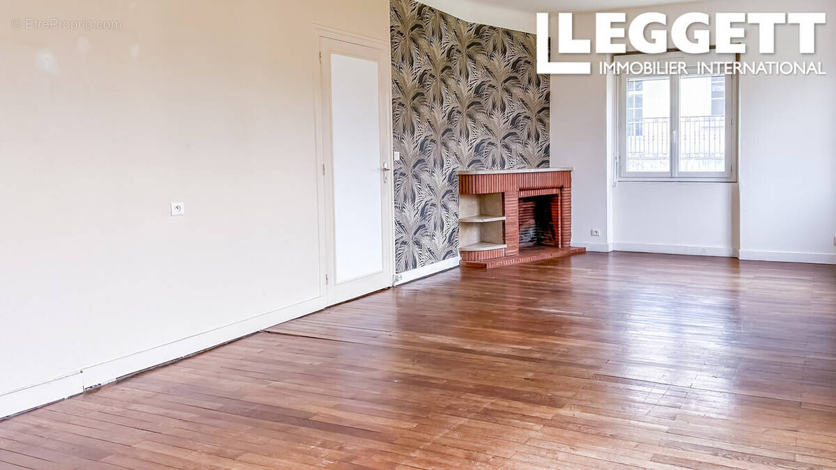 Maison à SAINT-ASTIER