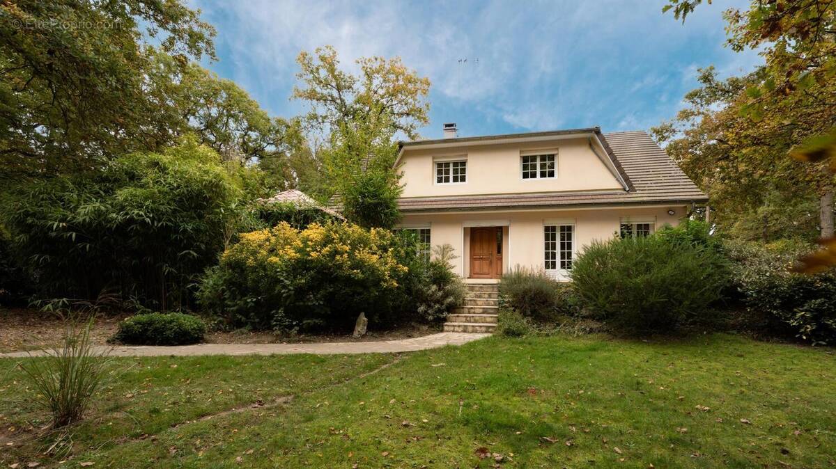 Photo 1 - Maison à GOUVIEUX