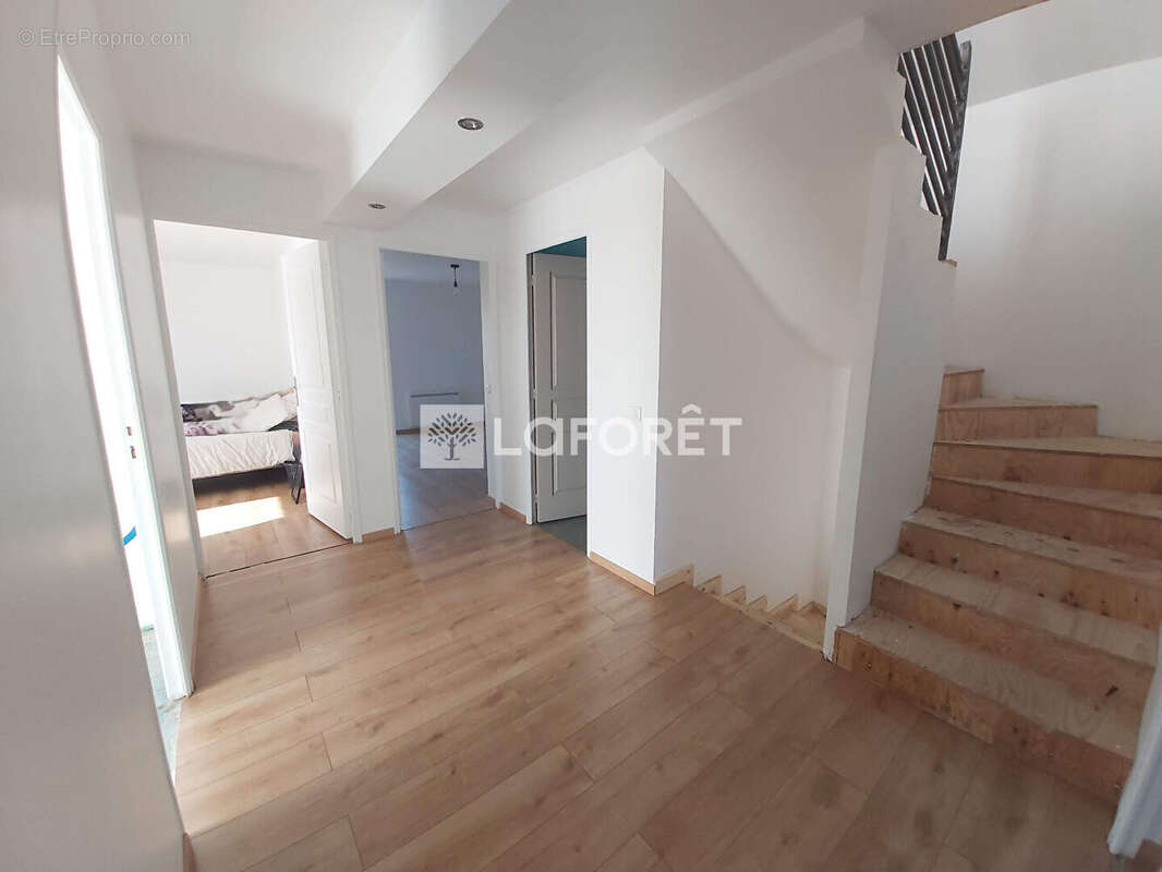 Maison à VILLEMOMBLE