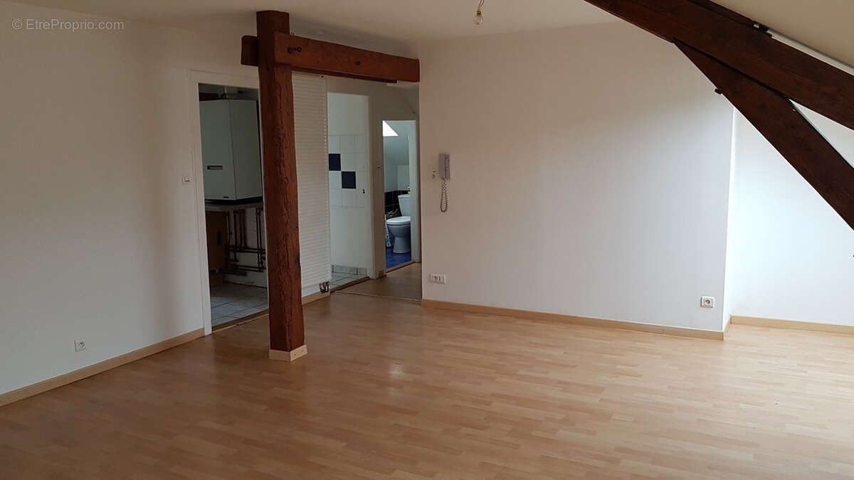 Maison à SENONES
