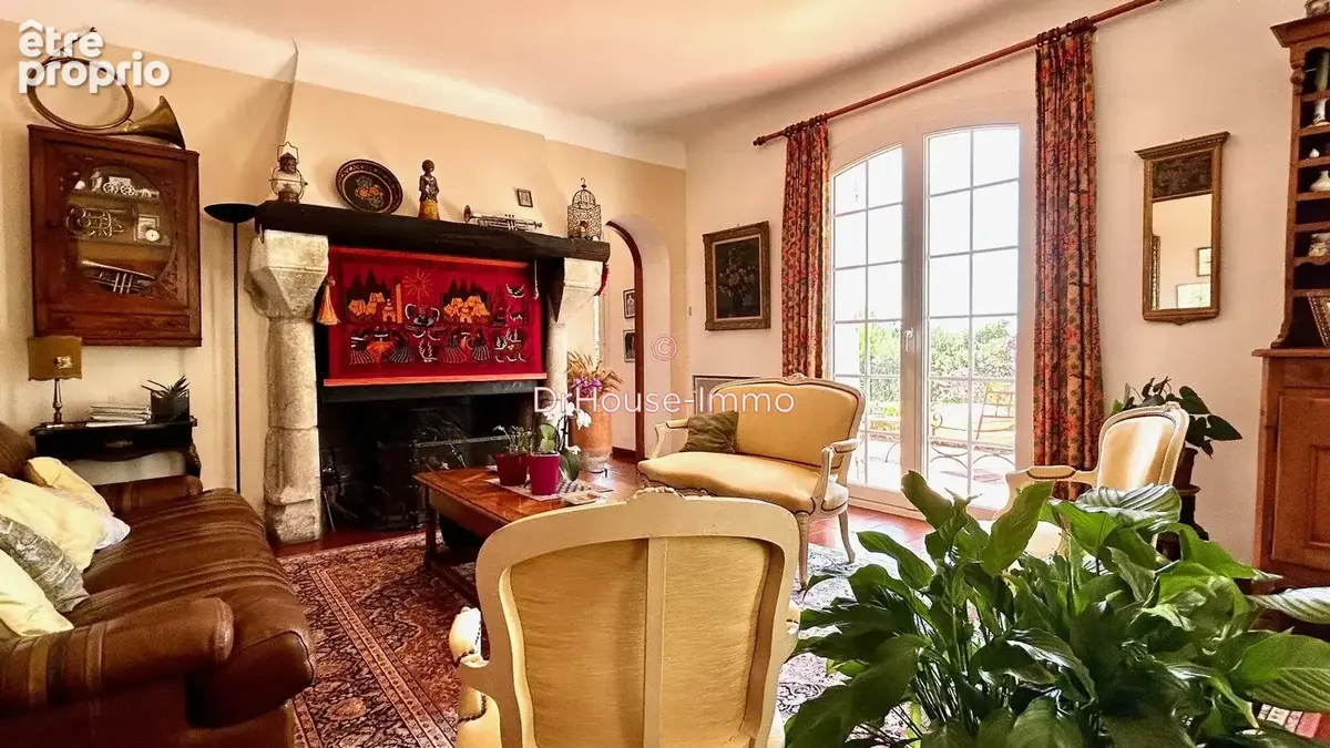 Maison 7 pièces 172 m² à vendre à La Valette-Du-Var (83160) - photo 14