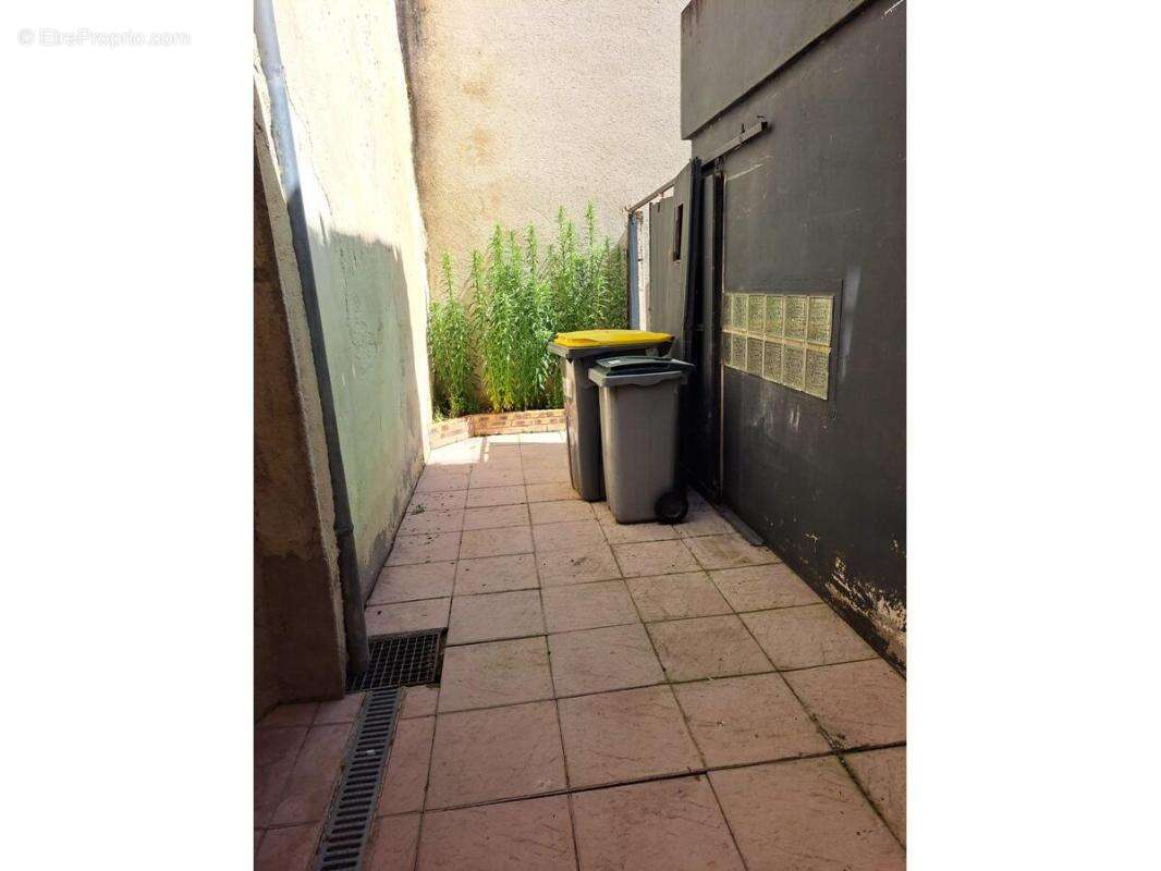 Appartement à SAINT-MEEN-LE-GRAND