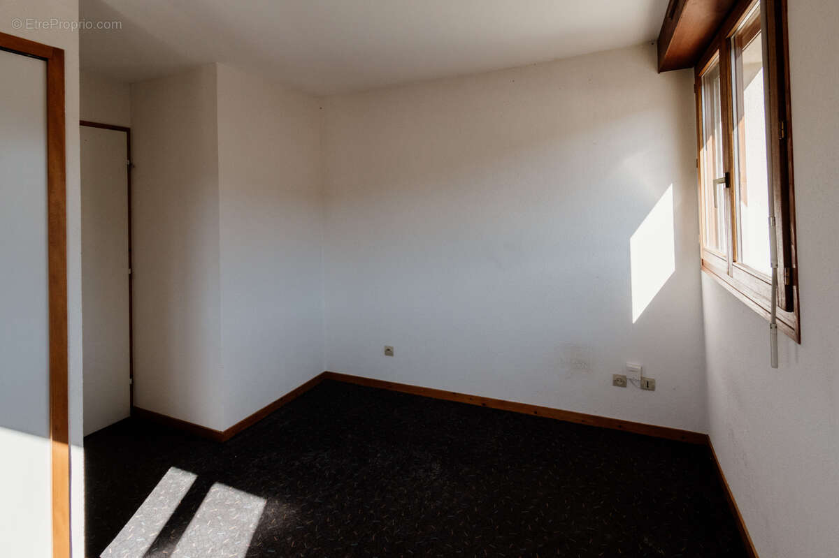 Appartement à LES HOPITAUX-NEUFS