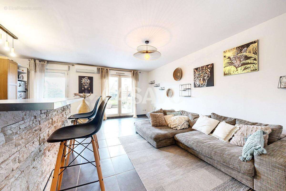 Appartement à LYON-8E
