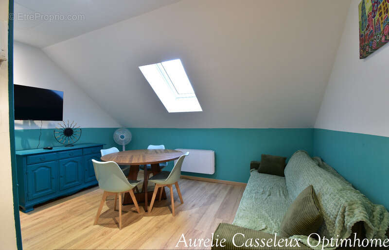 Appartement à LA FERE