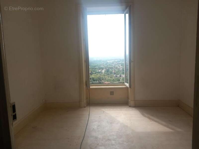 Appartement à THIERS