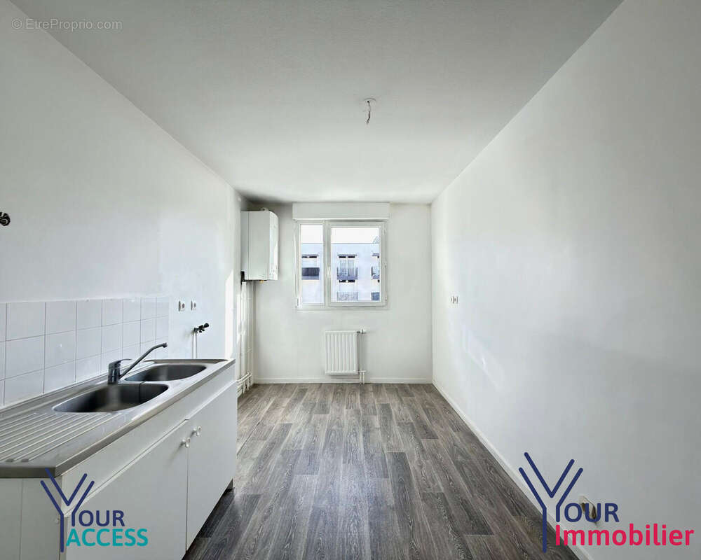 Appartement 73 m² à Bron  - photo 4