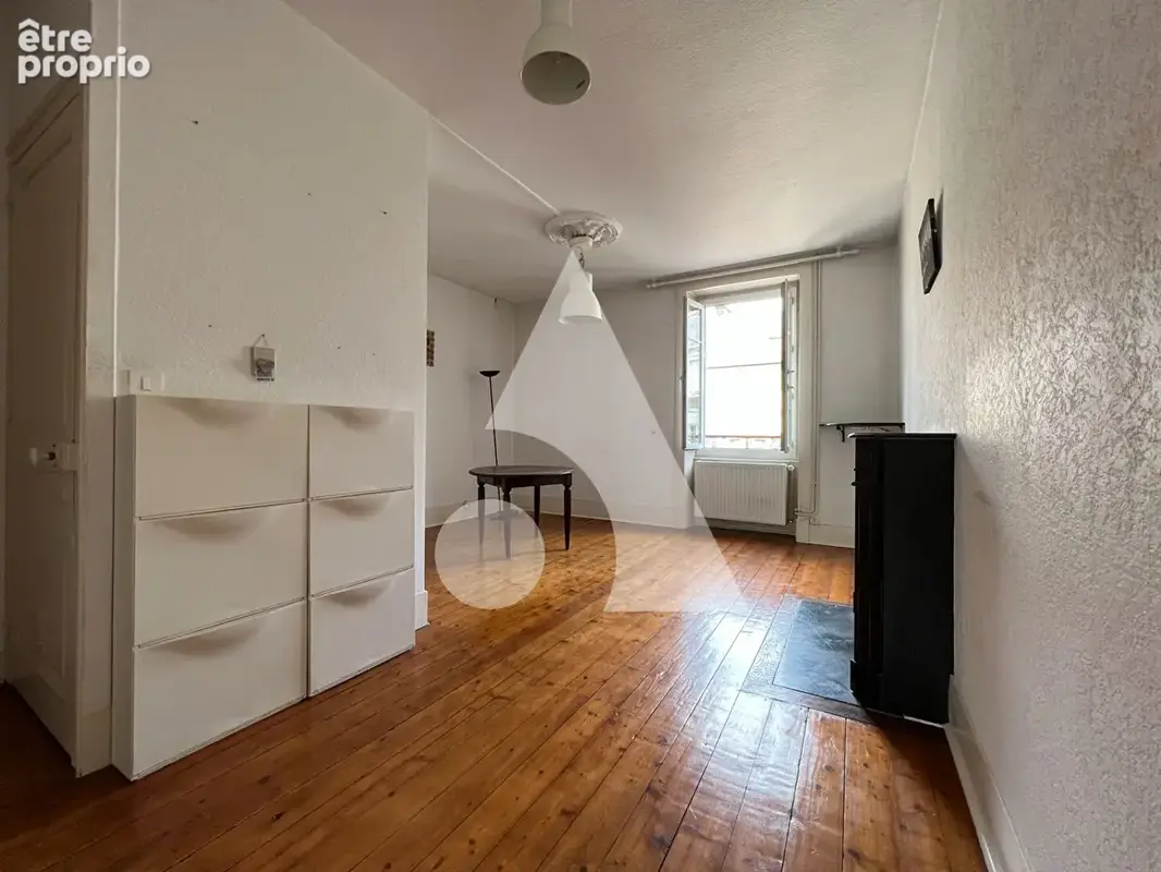 115m² de caractère, en duplex, au centre ville - photo 9
