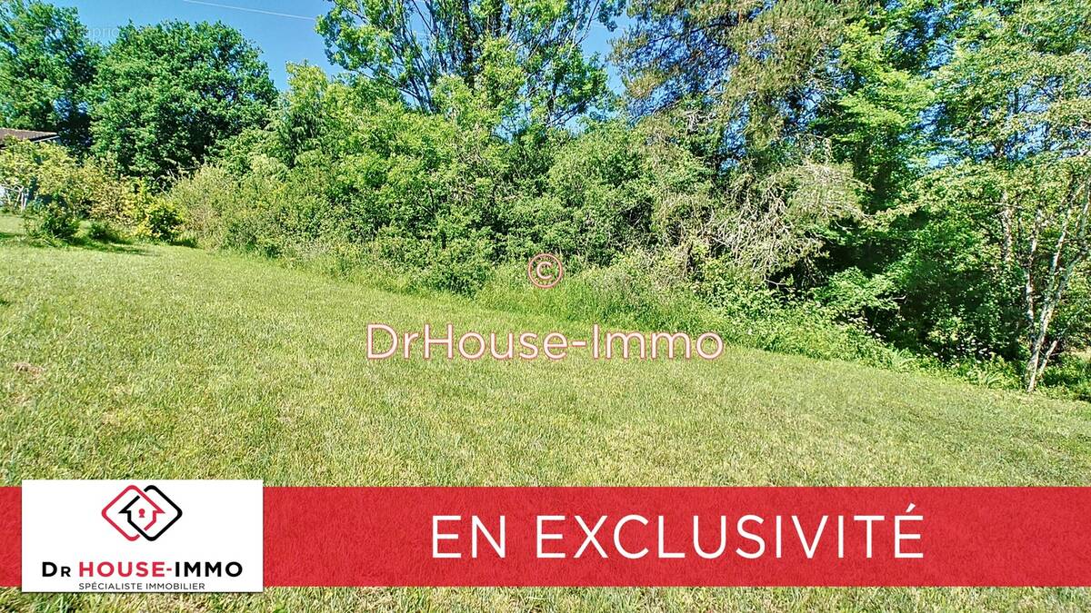 Terrain à CHATEAU-L&#039;EVEQUE