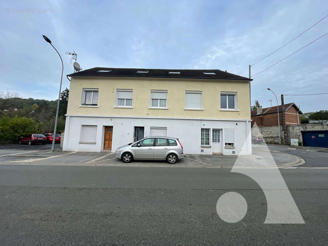 Appartement à BETHISY-SAINT-PIERRE