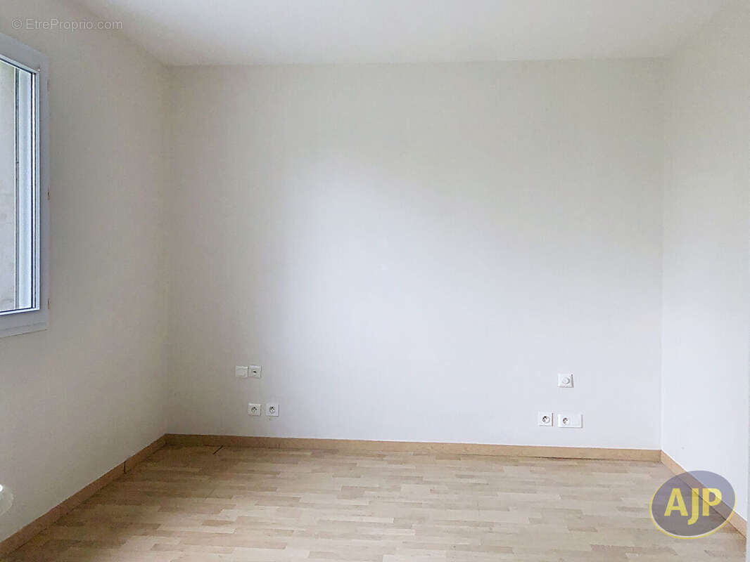 Maison à MAULEVRIER