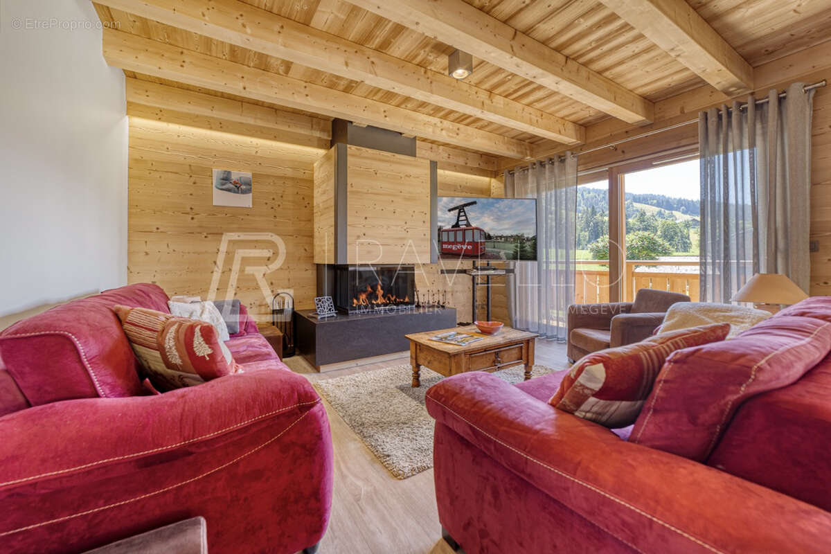 Maison à PRAZ-SUR-ARLY