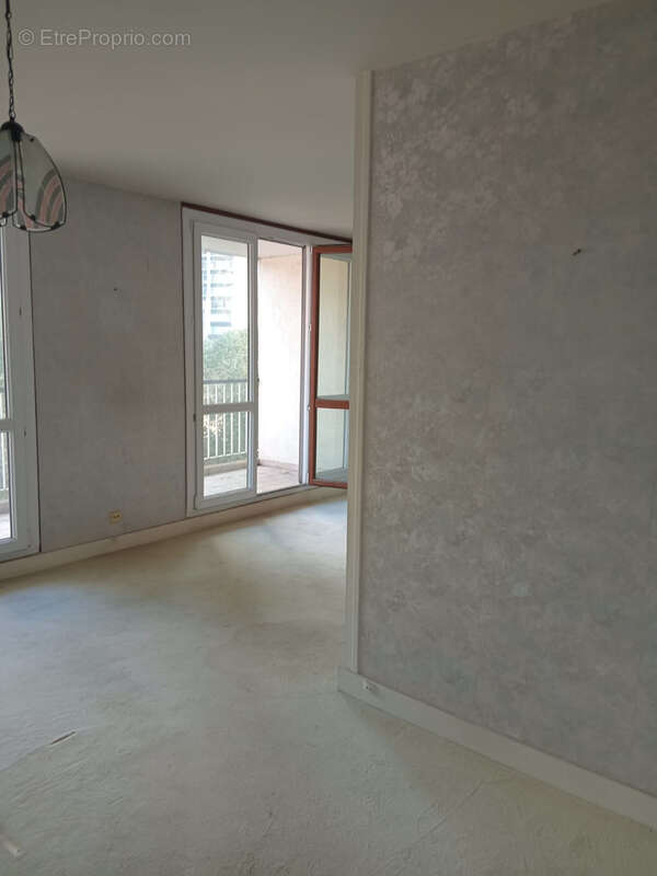 Appartement à PUTEAUX