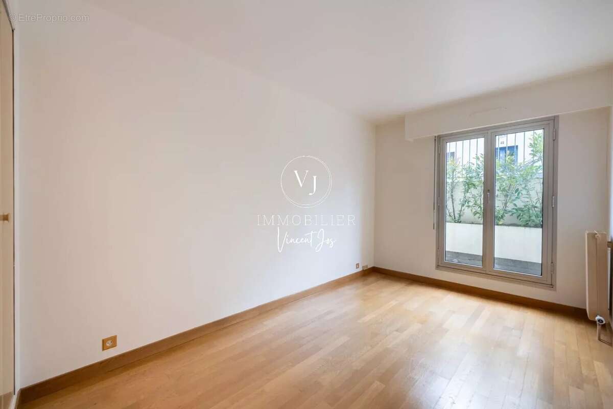 Appartement à BOUGIVAL