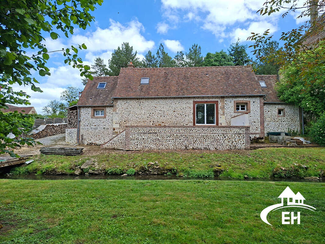 Maison à L'AIGLE