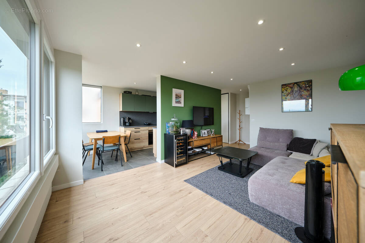 Appartement à ANNECY-LE-VIEUX