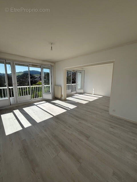 Appartement à FIRMINY