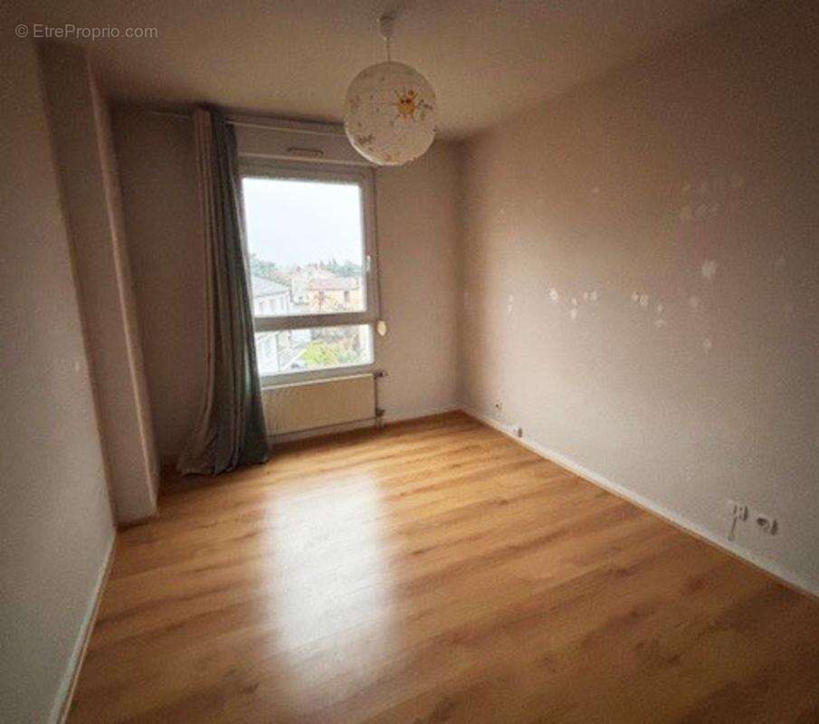 Appartement à LYON-5E