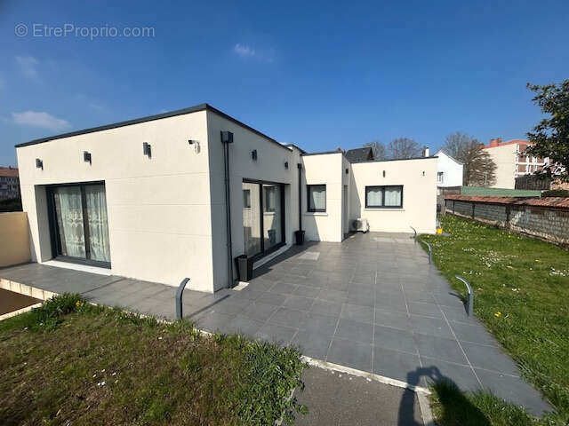 Maison à CAUDEBEC-LES-ELBEUF