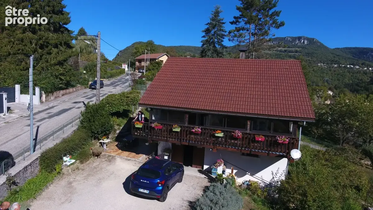 Maison à vendre 5 pièces de 84 m² sur les hauteurs de TENAY (01) sur un terrain de 1516 m² - photo 24
