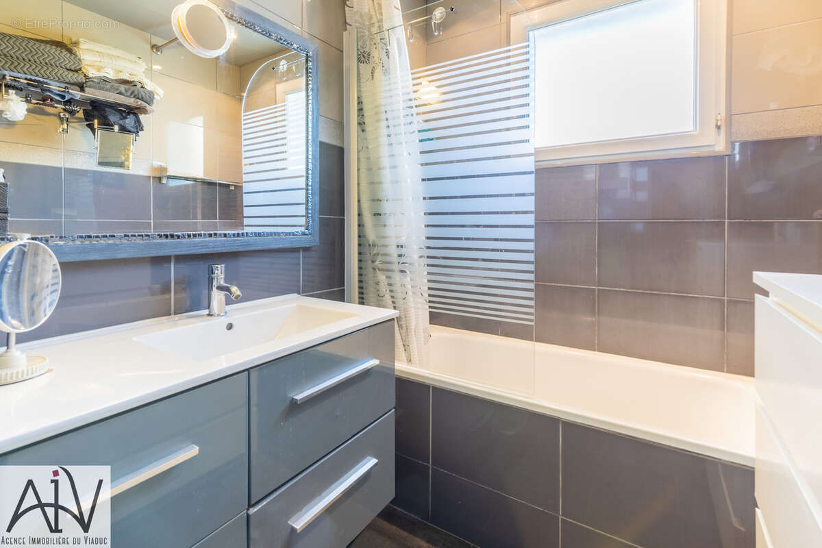 Maison à SAVIGNY-SUR-ORGE