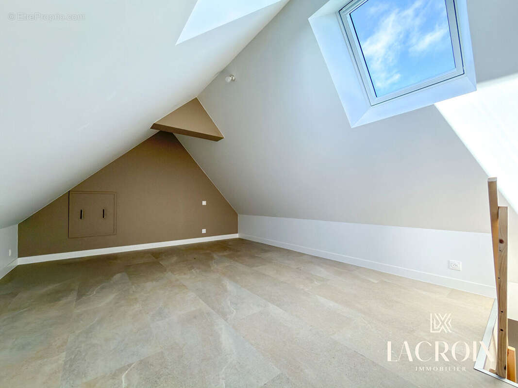 A vendre - maison 8 pièces - saint-carné - photo 16