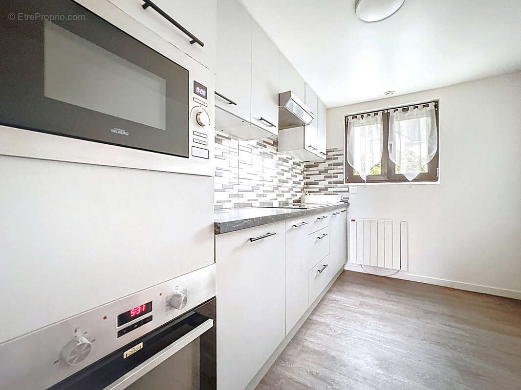 Maison à FRANQUEVILLE-SAINT-PIERRE