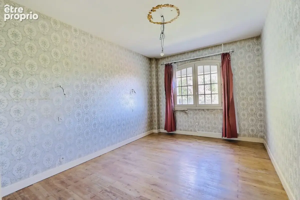 Maison 10 pièces 350 m² à vendre à Blanzat (63112) - photo 8