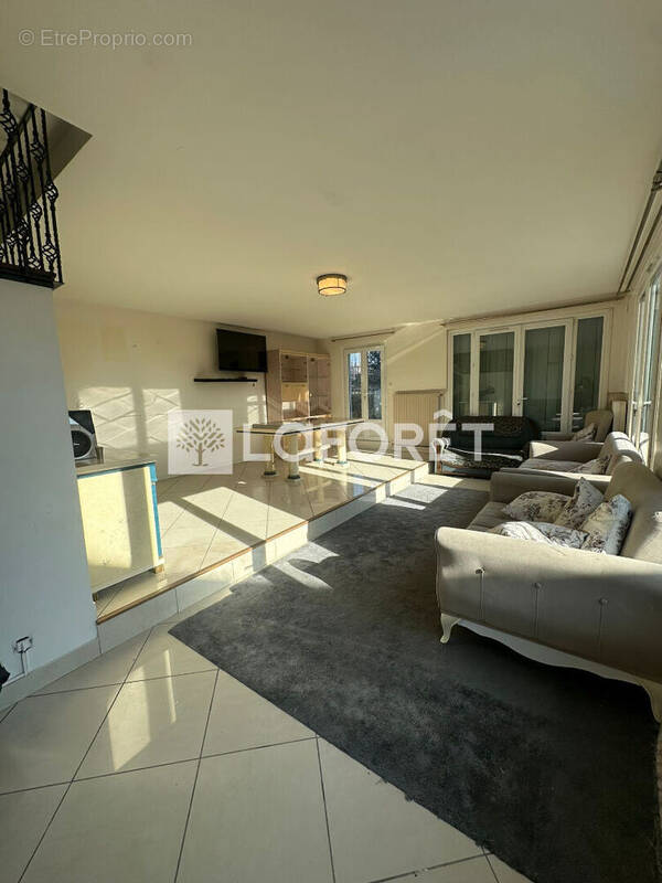 Maison à VILLIERS-LE-BEL