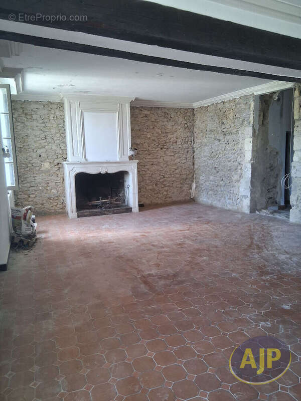 Maison à VERTHEUIL