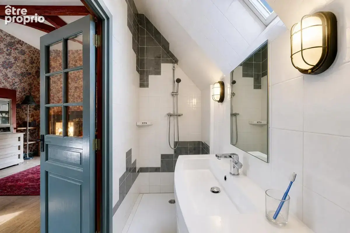 Maison de 8 pièces de 252 m² à Bœurs-en-Othe - photo 16