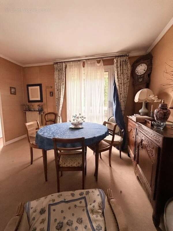 Appartement 4 pièces – 3 chambres – Mont-Saint-Aignan – Parc de la Saâne – Balcon, cave et ascenseur - photo 8