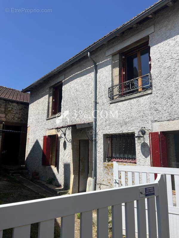 Maison à ANTIGNY