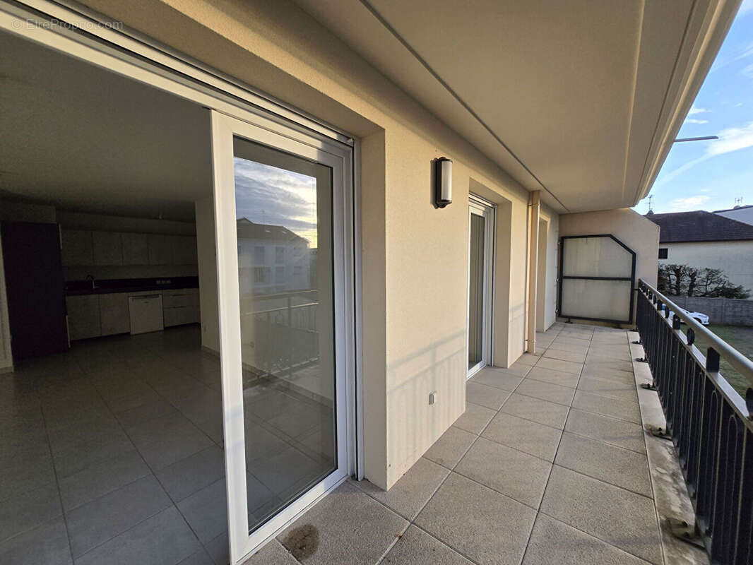 Appartement à SAINTE-GENEVIEVE-DES-BOIS