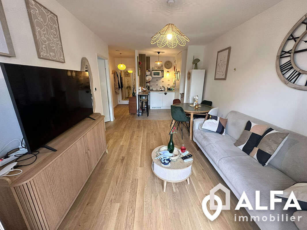 BAS DE MONTMORENCY- Résidence Villa ISADORA - Appartement 2 pièces avec terrasse et parking. - photo 4
